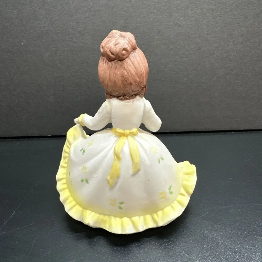 Lefton Japan Antique Figurine Porcelain Victorian With Umbrella